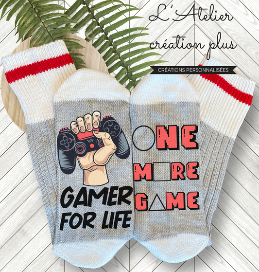 Bas style chalet "Gamer for life"