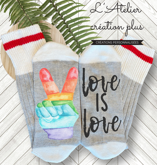 Bas style chalet "Love is love"