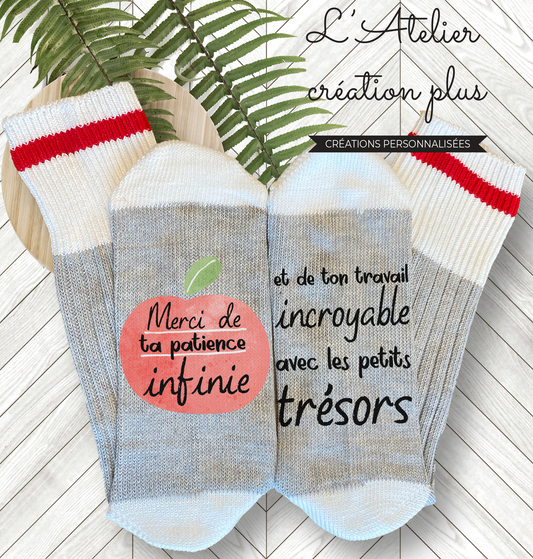 Bas style chalet "Patience et travail avec les petits trésors"