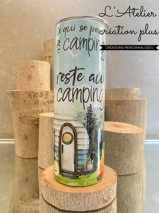 Tumbler 20oz "Ce qui se passe au camping reste au camping"